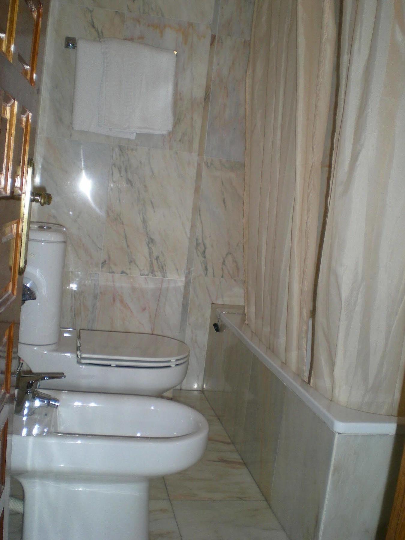 Hotel Puerta Romeros Бургос Экстерьер фото