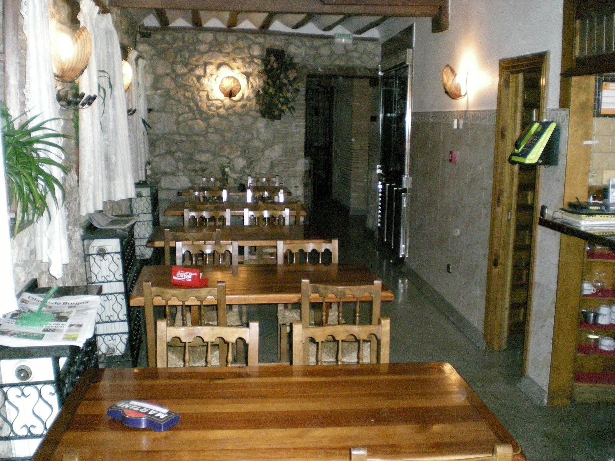Hotel Puerta Romeros Бургос Экстерьер фото